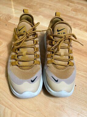 Nike Air Max Axis